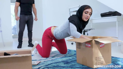 Big butt muslim whore really likes hard pounding in jeans