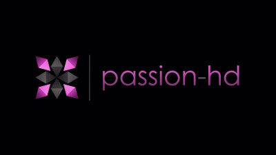 PassionHD - Passionate couple Jessie Saint feels like nailing