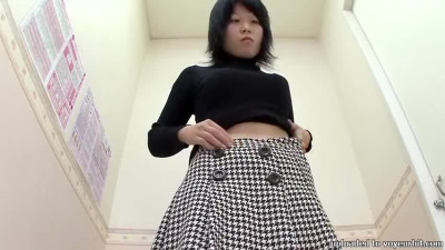 Skinny asian girl feels in need of voyeur good fucking