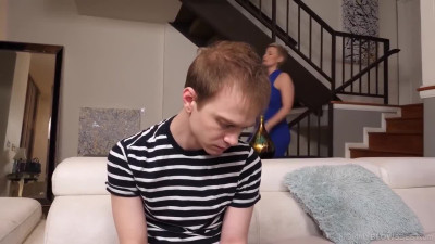 Stepmom Ryan Keely need gets ramming hard in HD