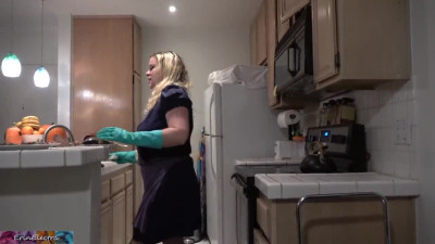 Erin Electra: American Erin Electra wearing gloves HD